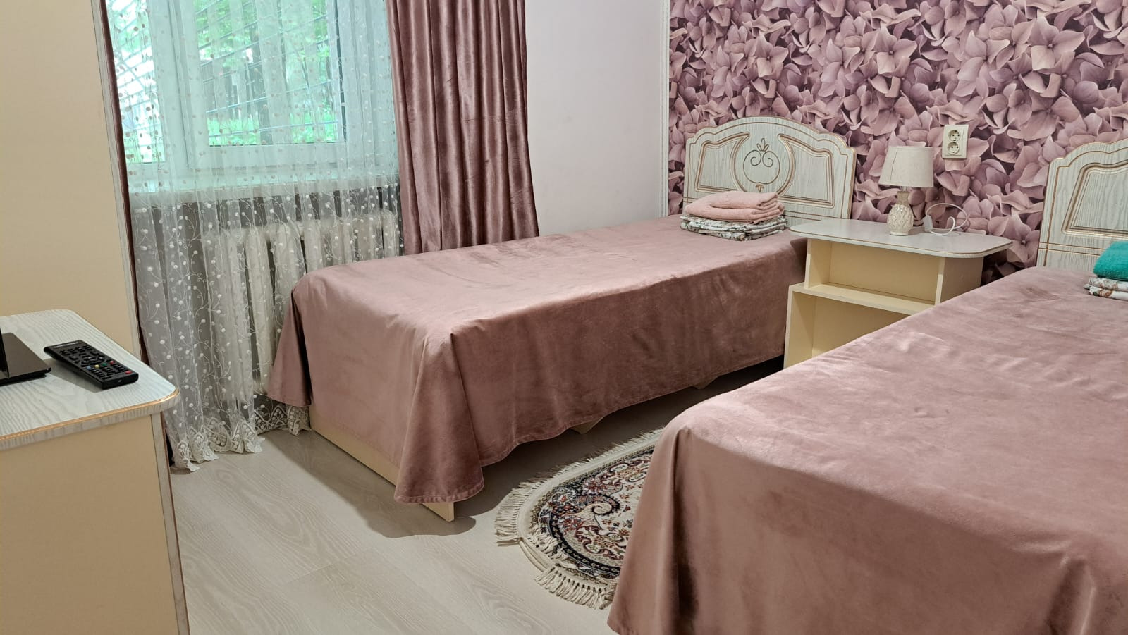 Широкая 33